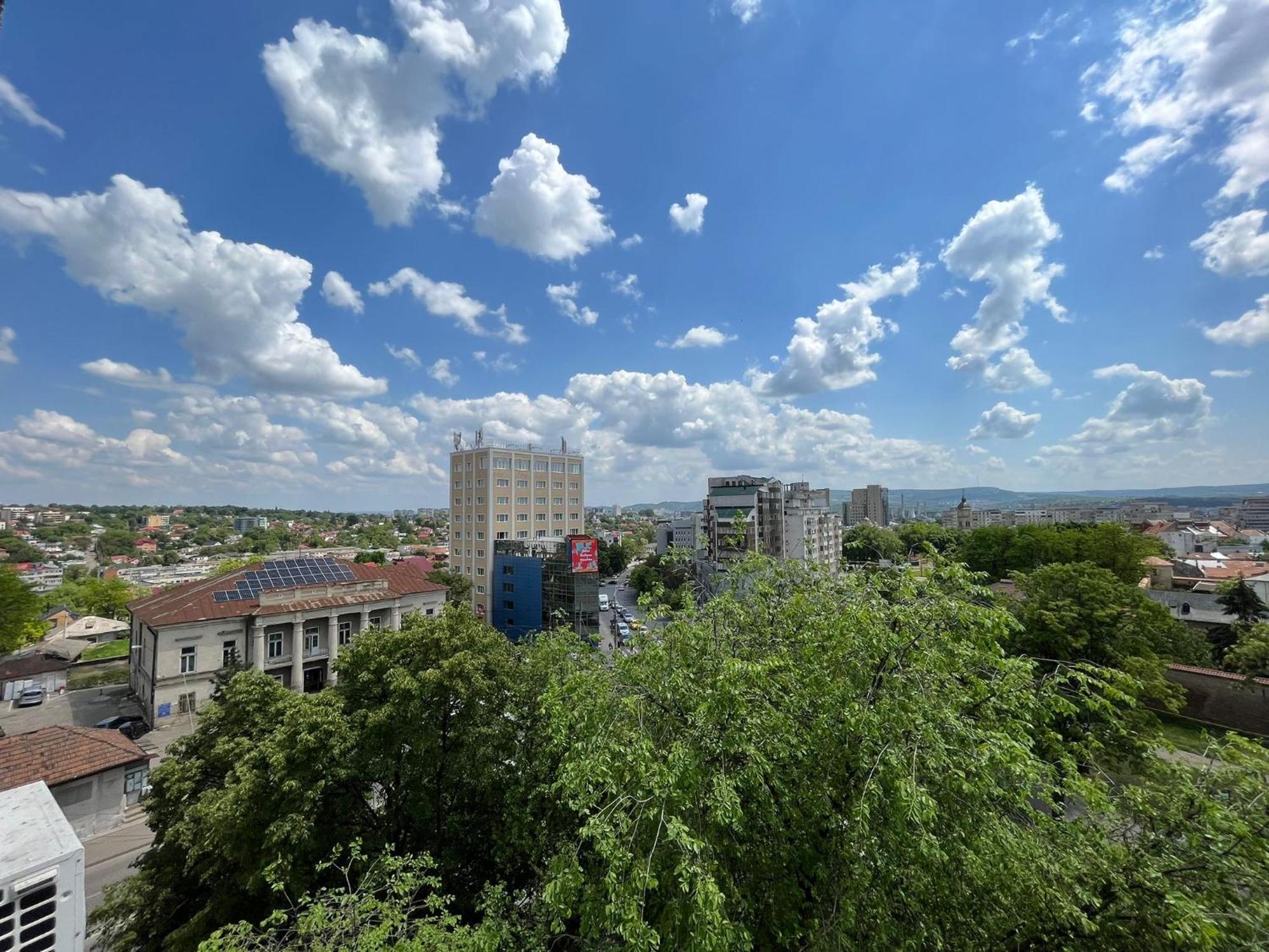 City Center Privat-Sauna Familyconcept Ясси Номер фото